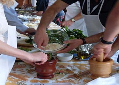 Team Building Cooking in Tuscany